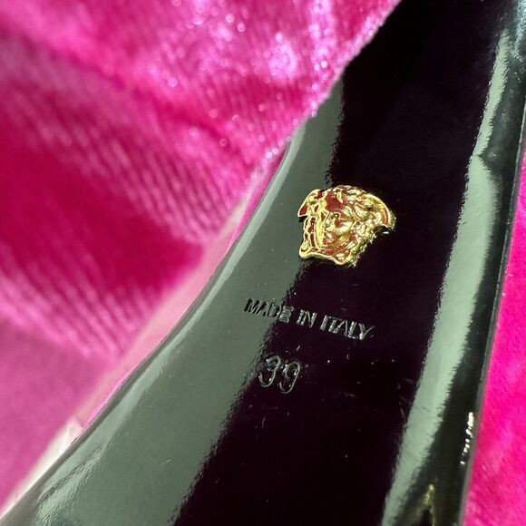 Versace Aevitas 39/ 9 Platform Pink Velvet Shoe Pump Crystal Medusa NWB $1,575 - Picture 14 of 16